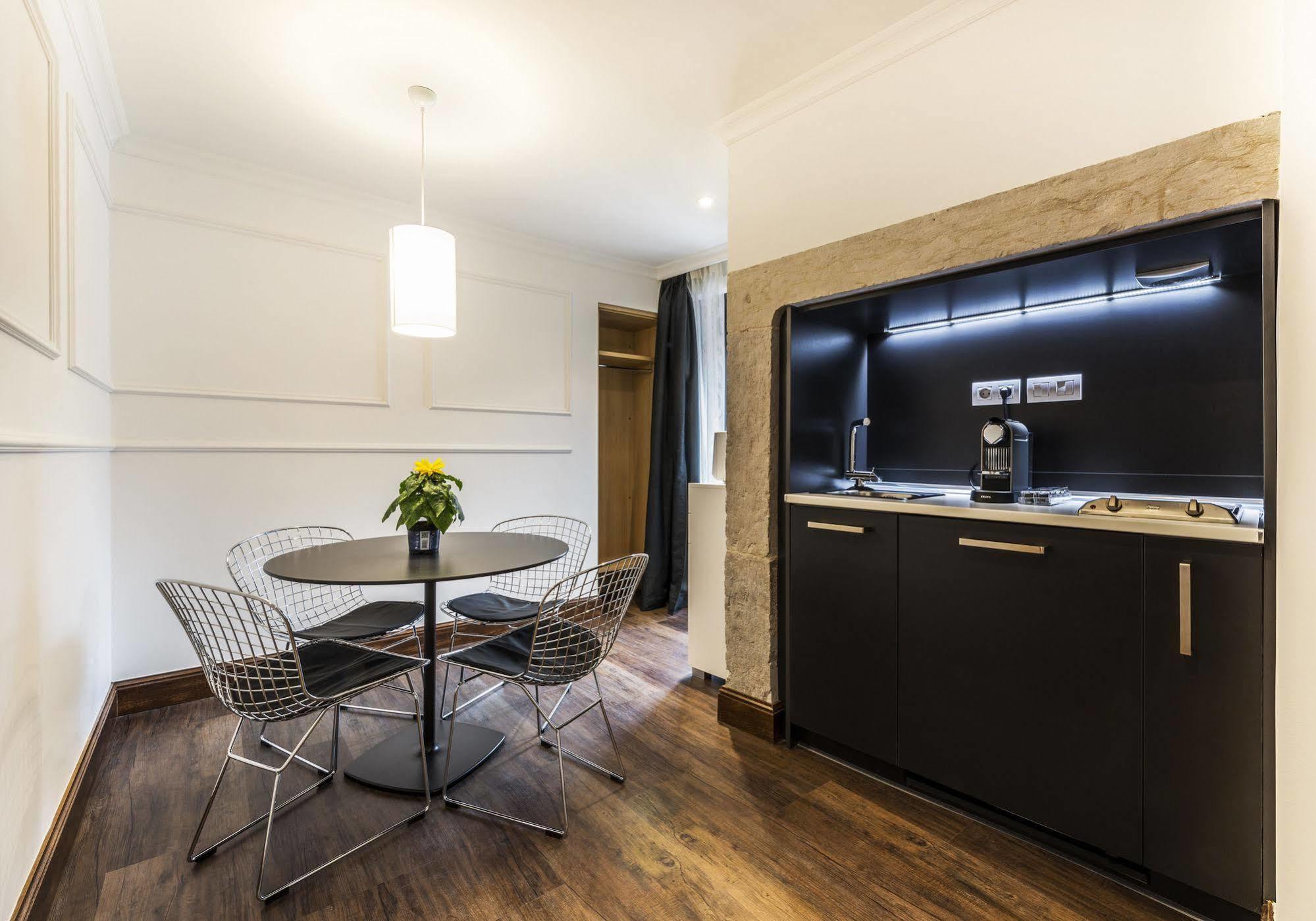 Garrett 48 Apartment Lisbon